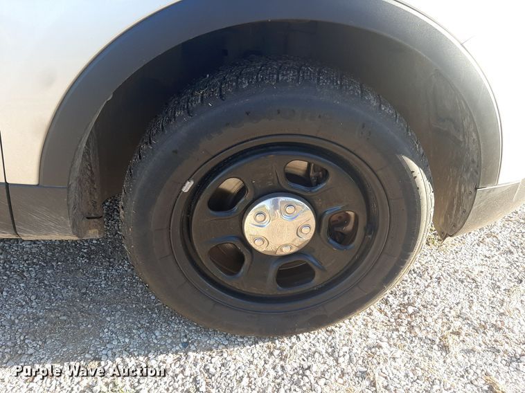 image for item DO3049 2019 Ford Explorer Police Interceptor  SUV