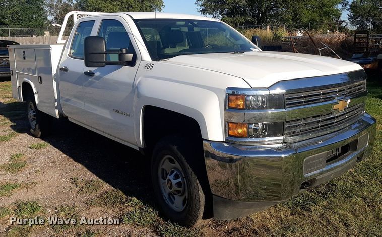 image for item DO3050 2018 Chevrolet Silverado 2500HD  Double Cab pickup truck