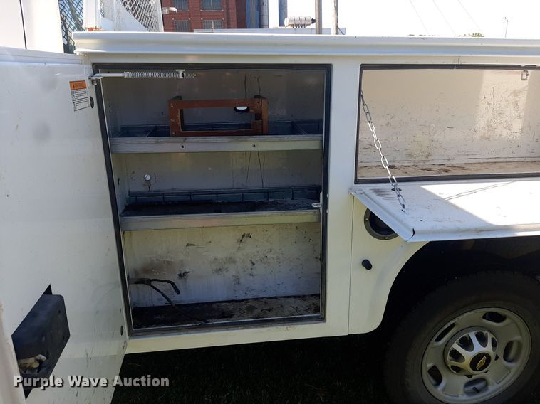 image for item DO3050 2018 Chevrolet Silverado 2500HD  Double Cab pickup truck