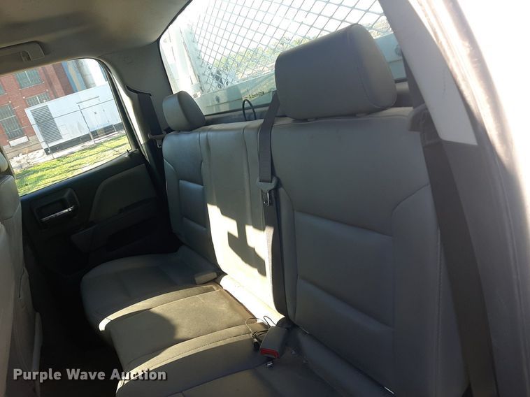 image for item DO3050 2018 Chevrolet Silverado 2500HD  Double Cab pickup truck