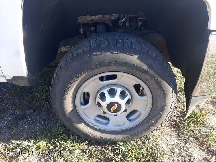 image for item DO3050 2018 Chevrolet Silverado 2500HD  Double Cab pickup truck