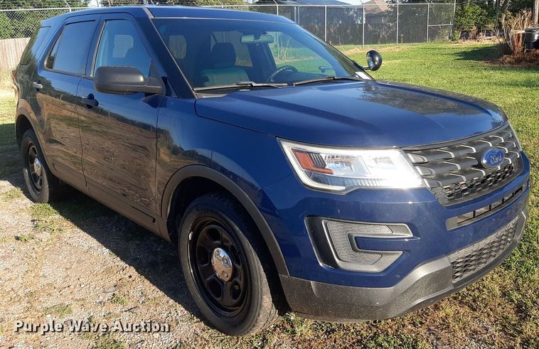 image for item DO3052 2016 Ford Explorer Police Interceptor  SUV