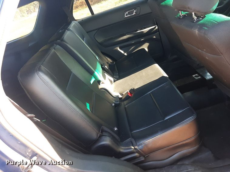 image for item DO3052 2016 Ford Explorer Police Interceptor  SUV