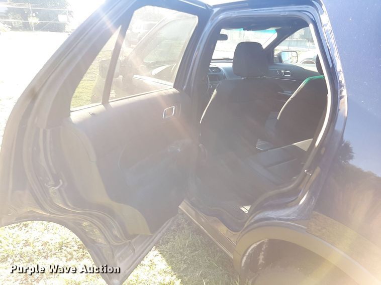 image for item DO3052 2016 Ford Explorer Police Interceptor  SUV