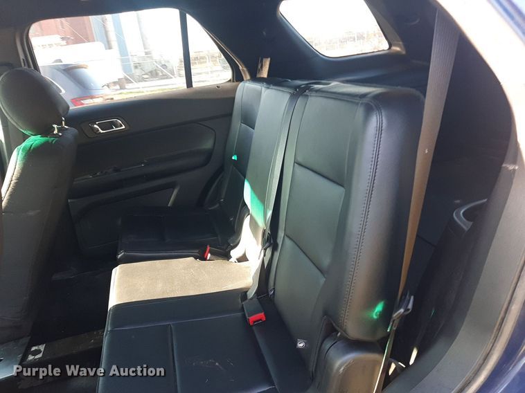 image for item DO3052 2016 Ford Explorer Police Interceptor  SUV