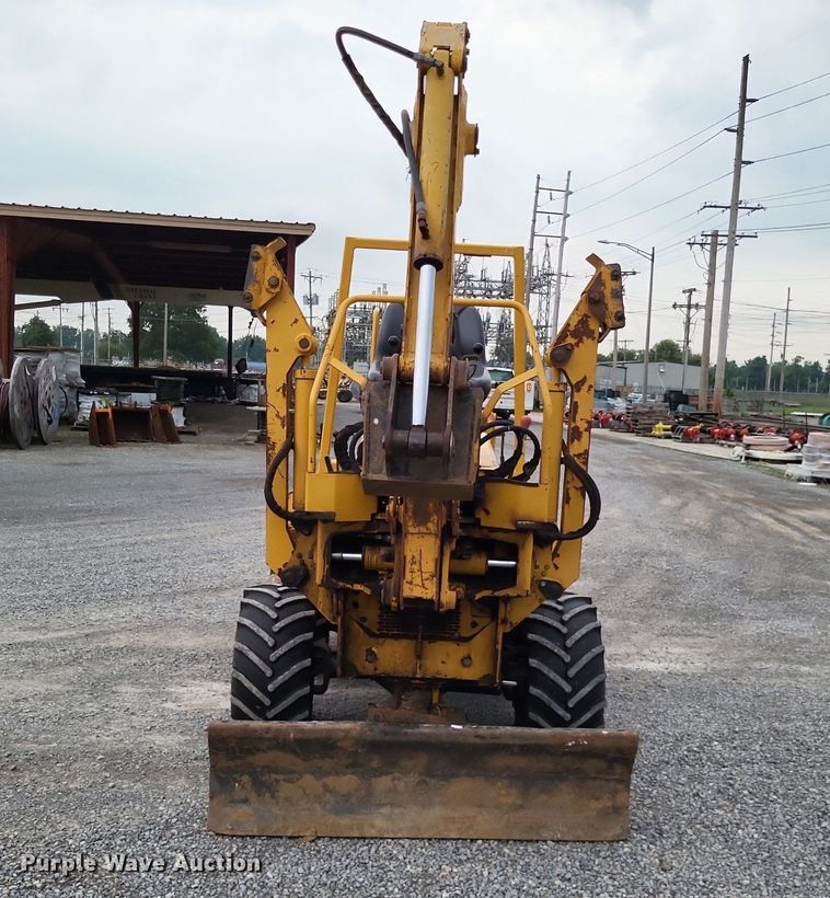 image for item DP5217 2001 Vermeer V3550A  trencher