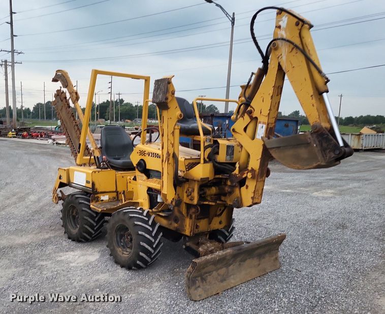 image for item DP5217 2001 Vermeer V3550A  trencher