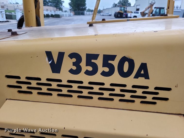 image for item DP5217 2001 Vermeer V3550A  trencher