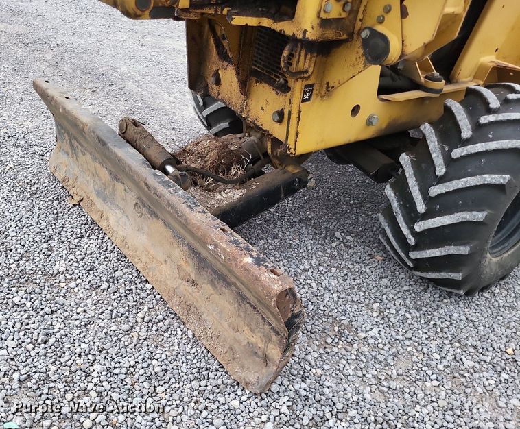 image for item DP5217 2001 Vermeer V3550A  trencher