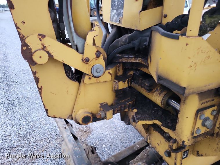 image for item DP5217 2001 Vermeer V3550A  trencher