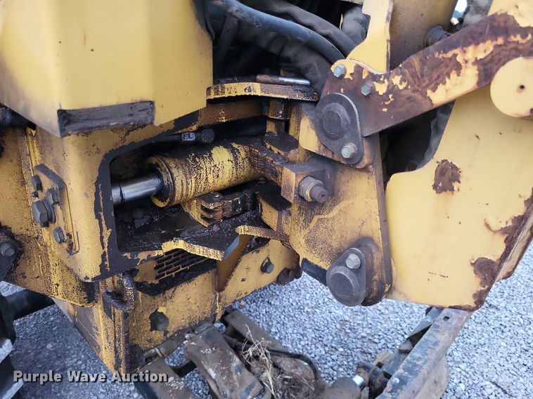 image for item DP5217 2001 Vermeer V3550A  trencher