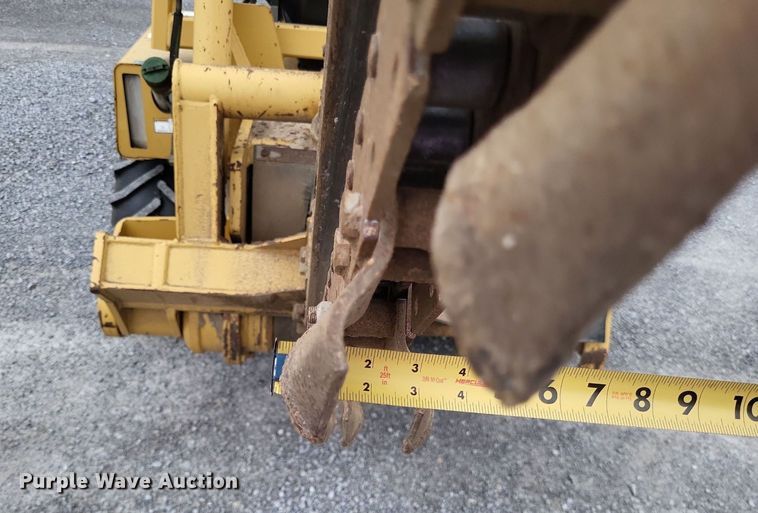 image for item DP5217 2001 Vermeer V3550A  trencher