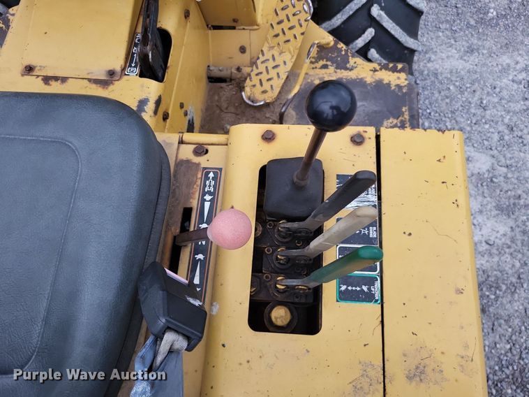 image for item DP5217 2001 Vermeer V3550A  trencher