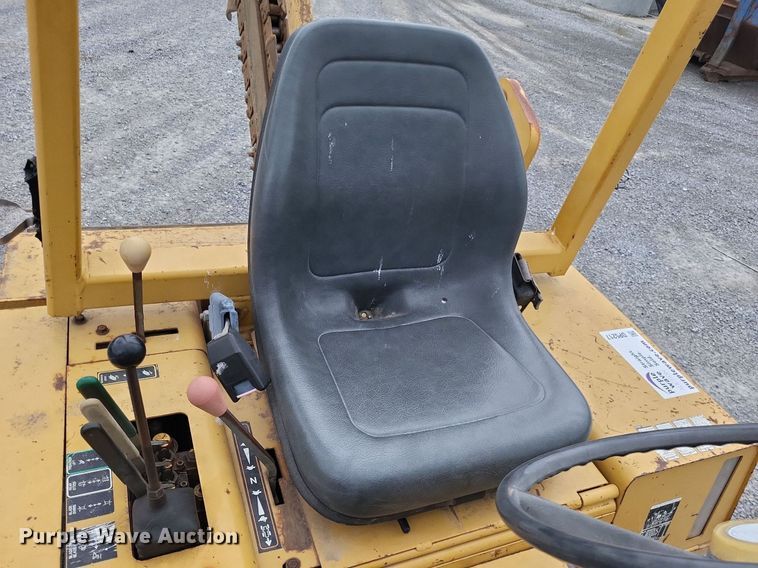 image for item DP5217 2001 Vermeer V3550A  trencher