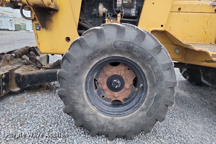 image for item DP5217 2001 Vermeer V3550A  trencher