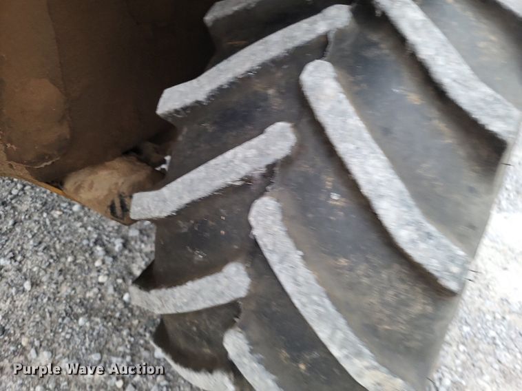 image for item DP5217 2001 Vermeer V3550A  trencher