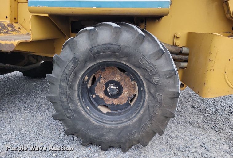 image for item DP5217 2001 Vermeer V3550A  trencher