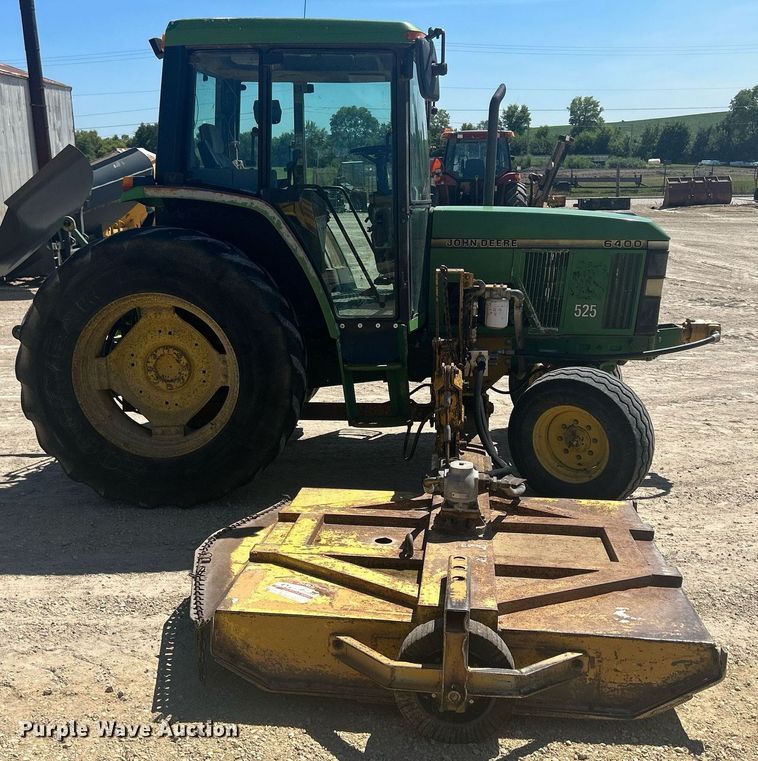 image for item DQ0903 1993 John Deere 6400  tractor