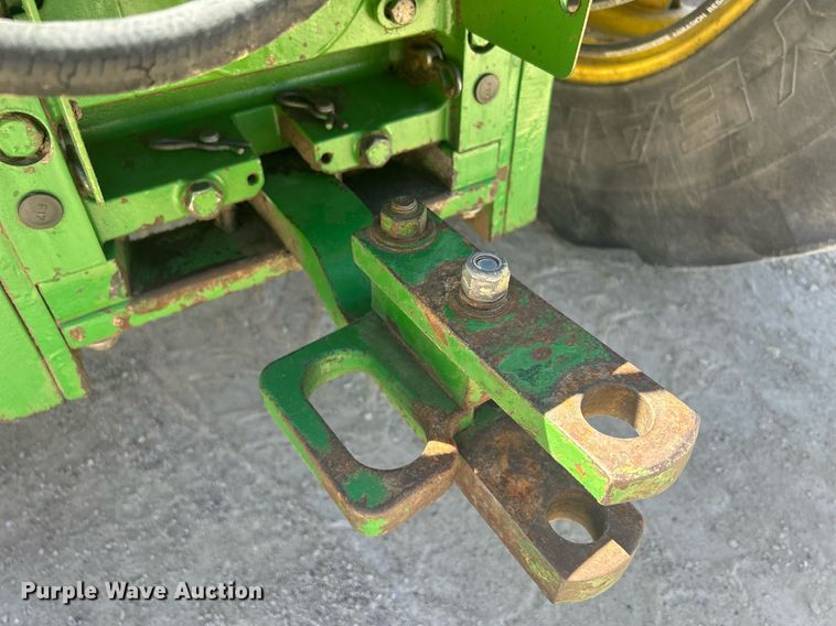 image for item DQ0903 1993 John Deere 6400  tractor