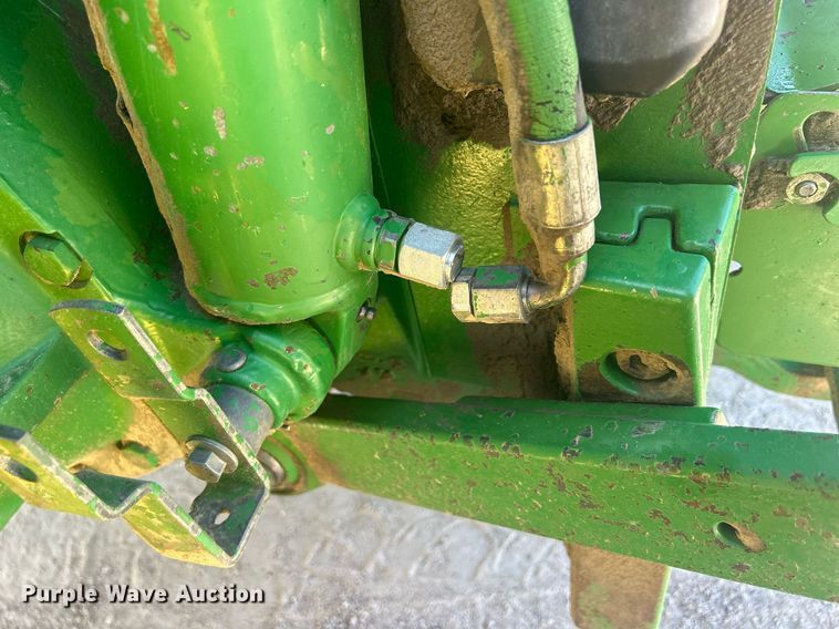 image for item DQ0903 1993 John Deere 6400  tractor