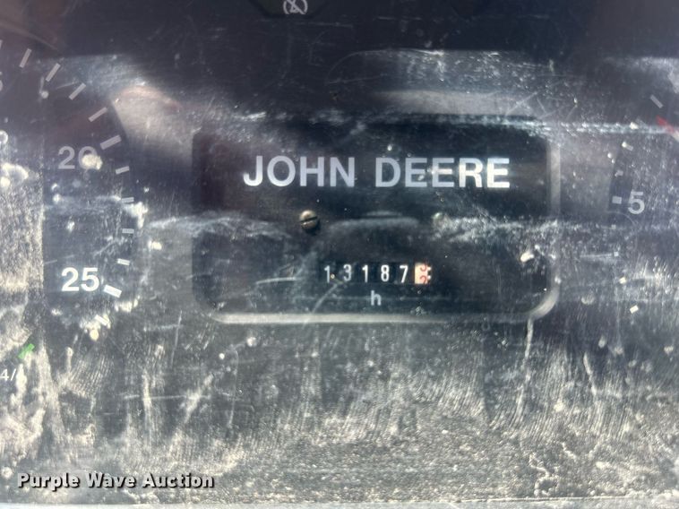 image for item DQ0903 1993 John Deere 6400  tractor