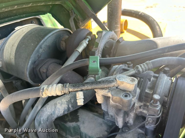 image for item DQ0903 1993 John Deere 6400  tractor