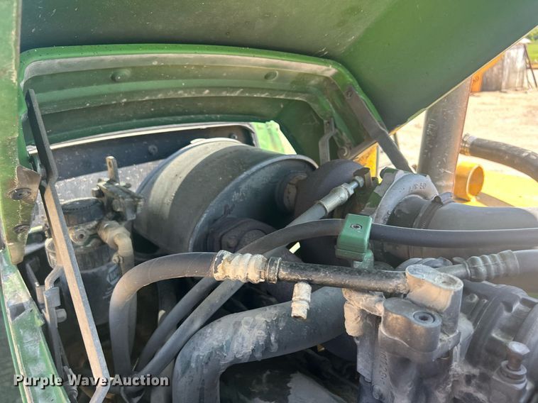 image for item DQ0903 1993 John Deere 6400  tractor