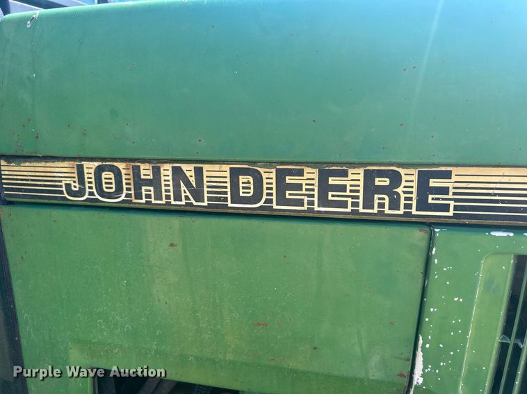 image for item DQ0903 1993 John Deere 6400  tractor