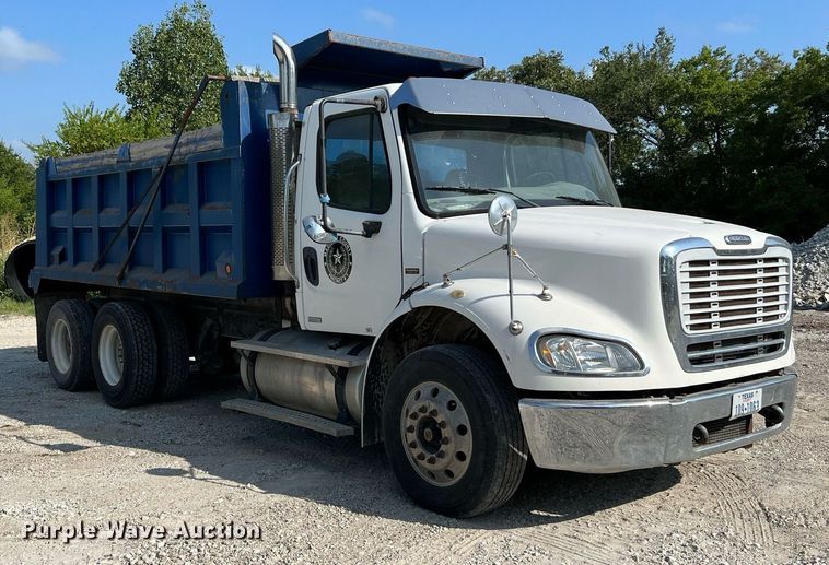 image for item DQ2137 2006 Freightliner Business Class M2  dump truck