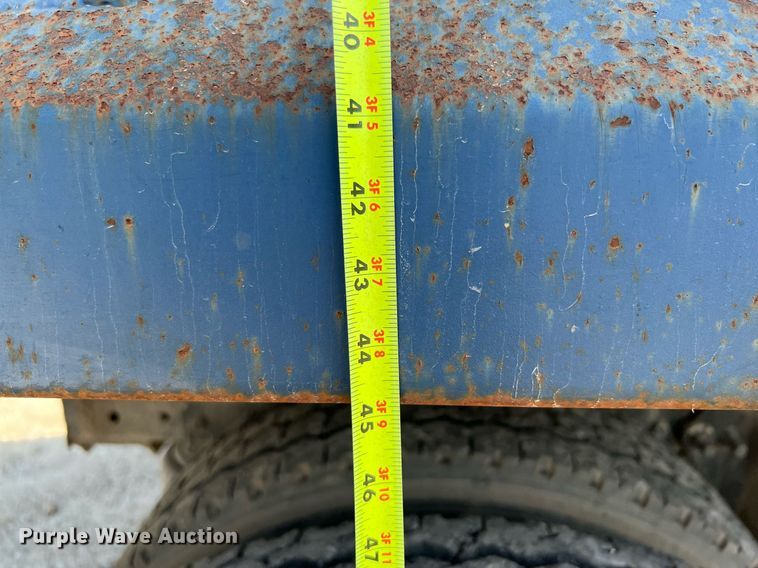 image for item DQ2137 2006 Freightliner Business Class M2  dump truck