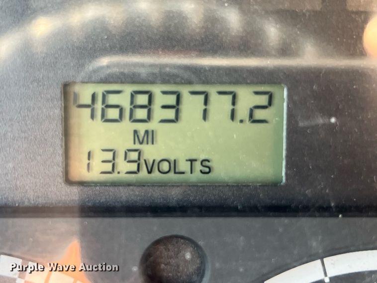 image for item DQ2137 2006 Freightliner Business Class M2  dump truck