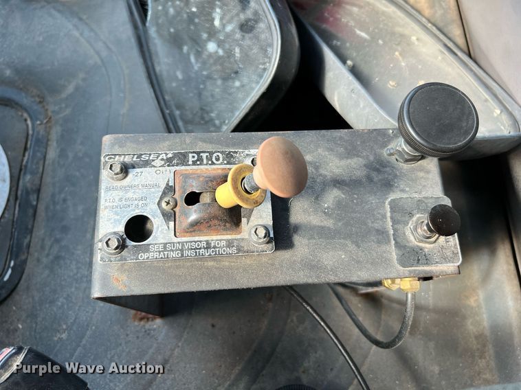 image for item DQ2137 2006 Freightliner Business Class M2  dump truck