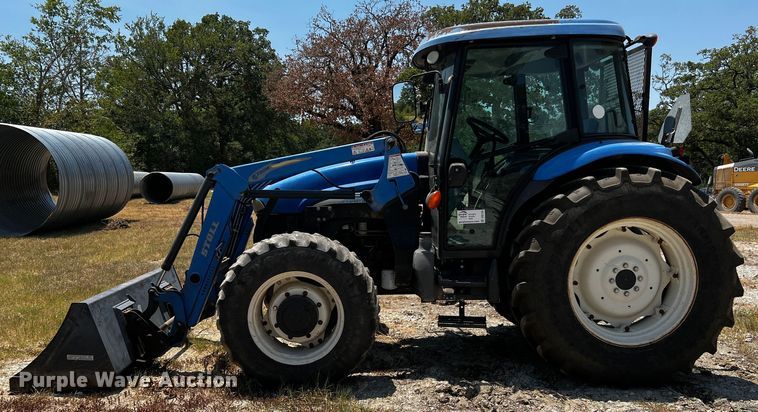 image for item DQ2138 2012 New Holland TD5050  MFWD tractor
