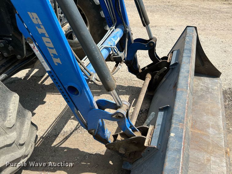 image for item DQ2138 2012 New Holland TD5050  MFWD tractor