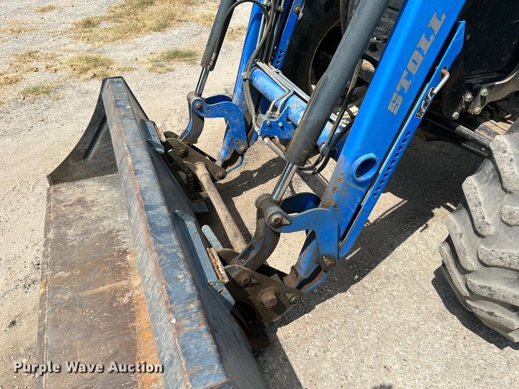 image for item DQ2138 2012 New Holland TD5050  MFWD tractor