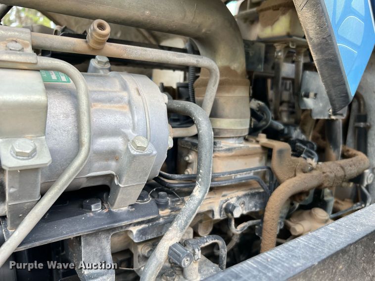 image for item DQ2138 2012 New Holland TD5050  MFWD tractor