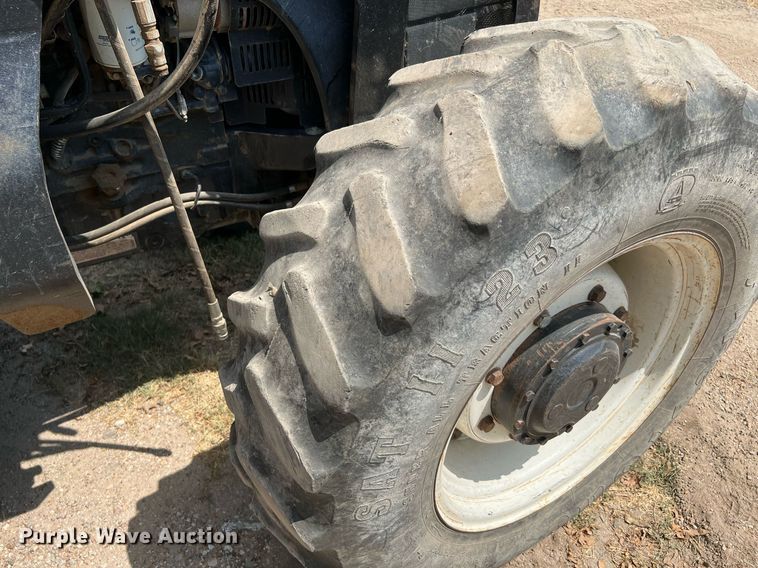 image for item DQ2138 2012 New Holland TD5050  MFWD tractor