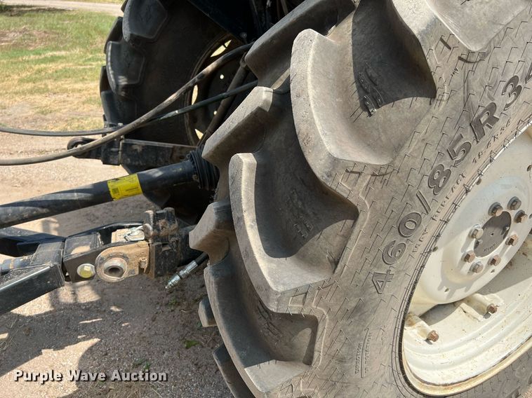 image for item DQ2138 2012 New Holland TD5050  MFWD tractor