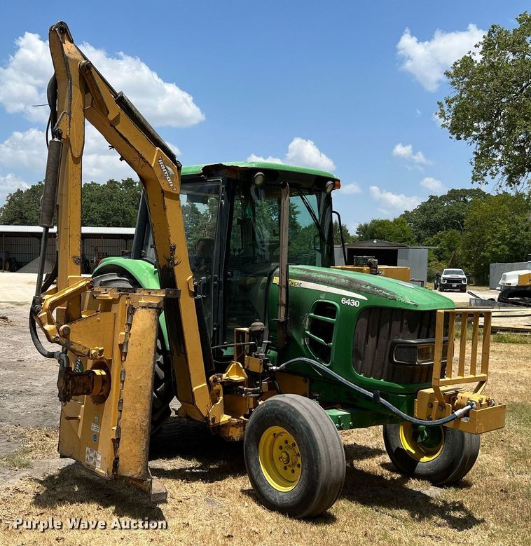 image for item DQ2139 2009 John Deere 6430  tractor