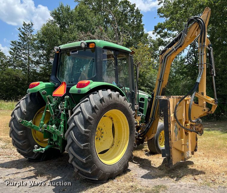 image for item DQ2139 2009 John Deere 6430  tractor