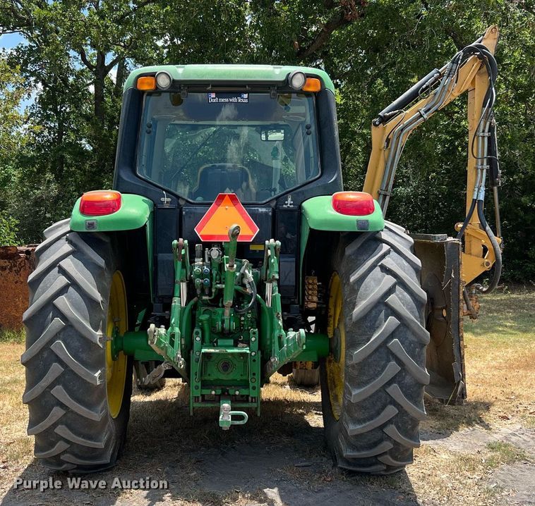 image for item DQ2139 2009 John Deere 6430  tractor