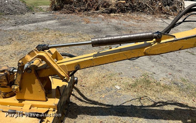 image for item DQ2139 2009 John Deere 6430  tractor