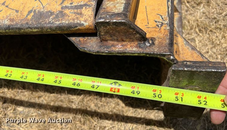 image for item DQ2139 2009 John Deere 6430  tractor