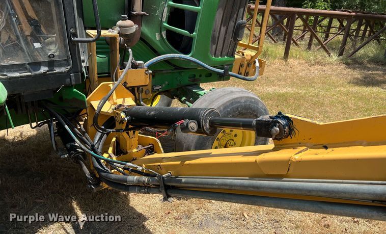 image for item DQ2139 2009 John Deere 6430  tractor