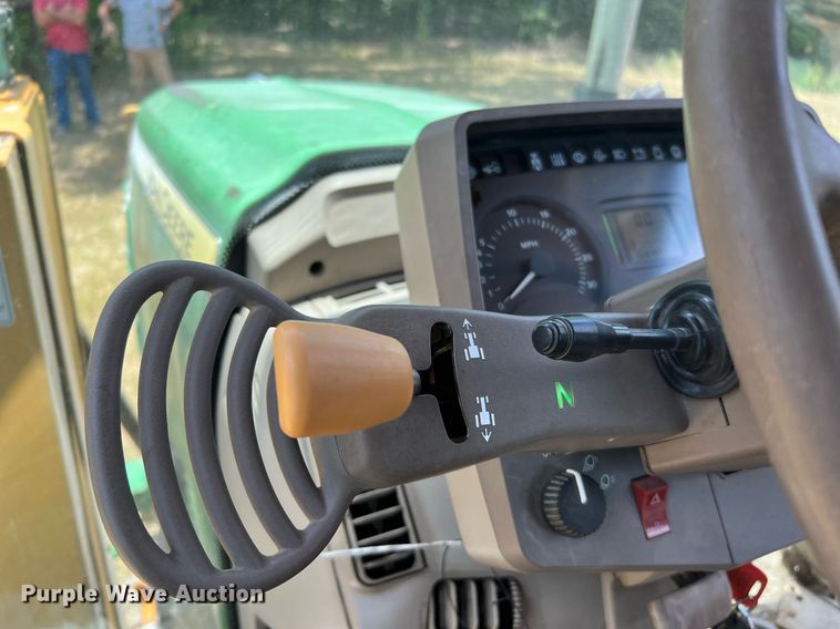 image for item DQ2139 2009 John Deere 6430  tractor