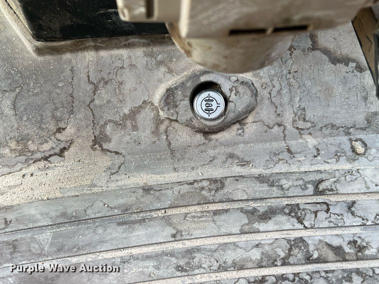 image for item DQ2139 2009 John Deere 6430  tractor