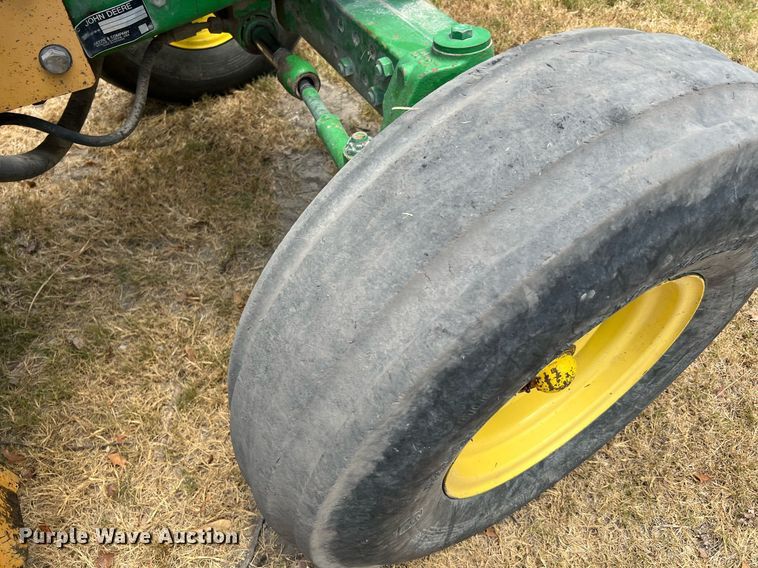 image for item DQ2139 2009 John Deere 6430  tractor