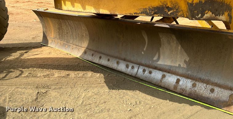 image for item DQ2147 2008 Volvo G930  motor grader