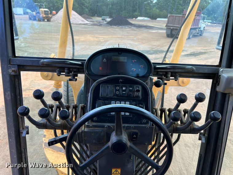 image for item DQ2147 2008 Volvo G930  motor grader