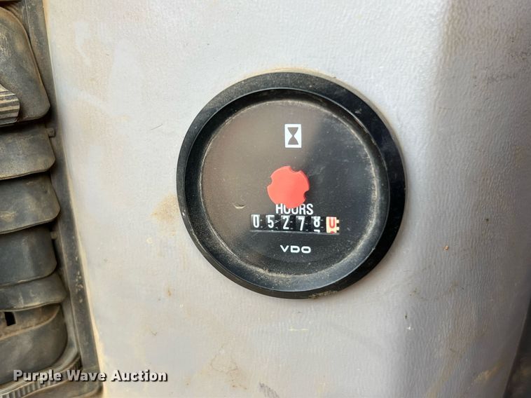 image for item DQ2147 2008 Volvo G930  motor grader